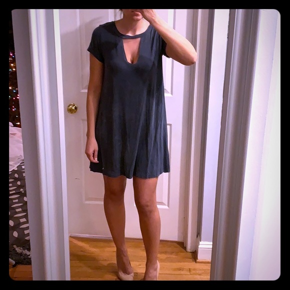 Keyhole Cotton Deep-V cutout T-Shirt Dress - Picture 2 of 6